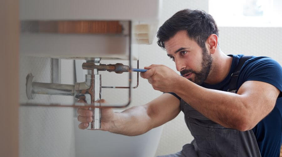 Water heater thermostat replacement in Saint Amant, LA